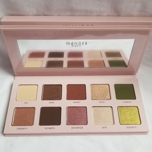 Wander Beauty - Trailblazer Eyeshadow Palette - Picture 1 of 10